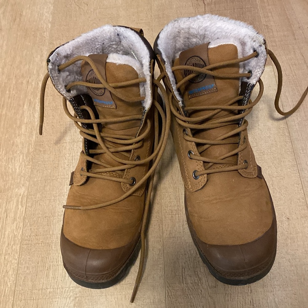 Waterproof Women’s Palladium Boots